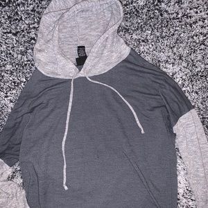 hooded long sleeve tee